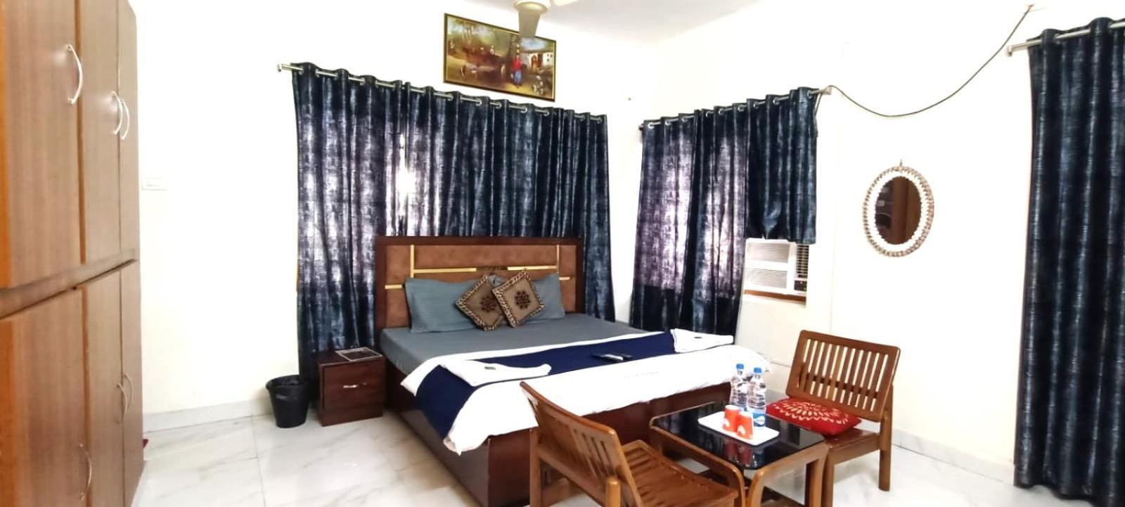 Zora Park Luxury Rooms Visakhapatnam Exteriör bild