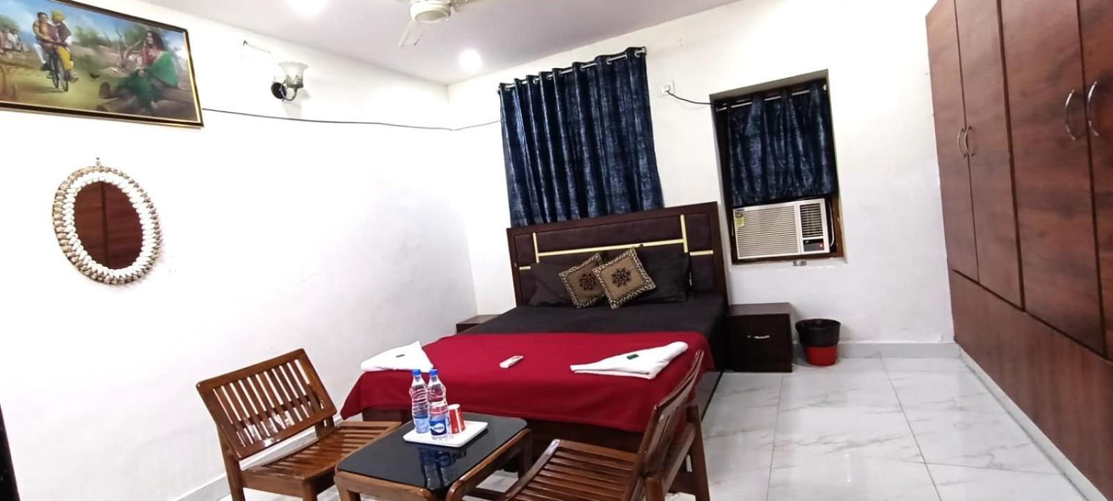 Zora Park Luxury Rooms Visakhapatnam Exteriör bild