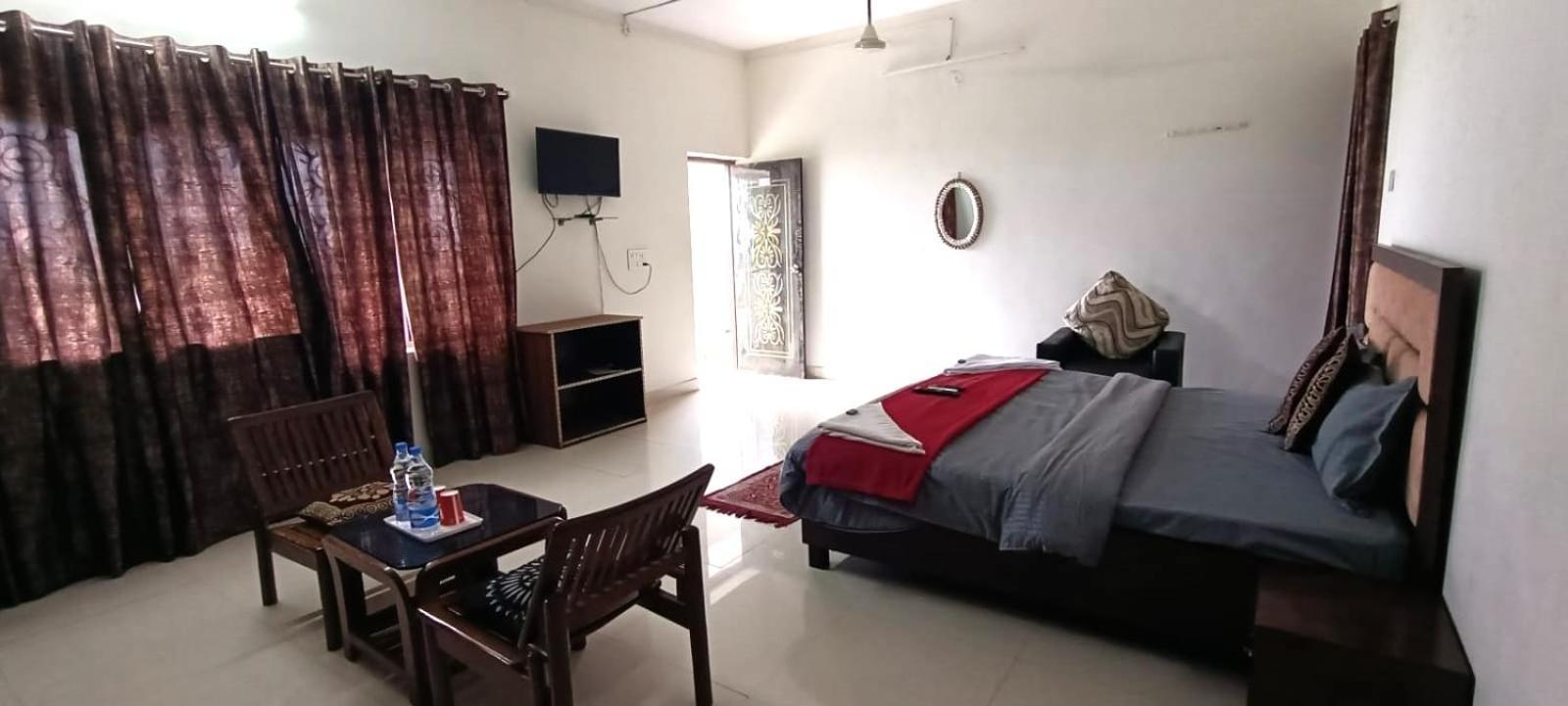 Zora Park Luxury Rooms Visakhapatnam Exteriör bild
