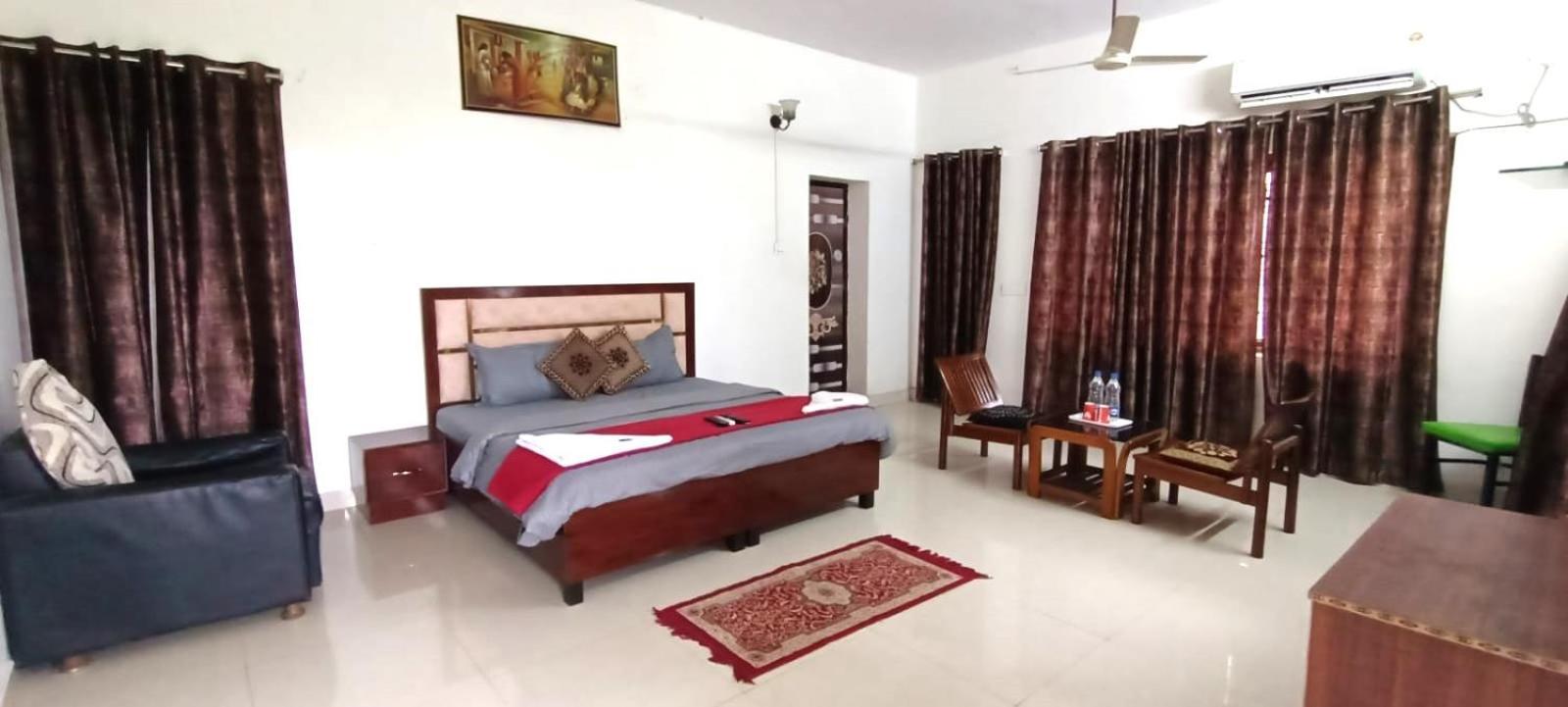 Zora Park Luxury Rooms Visakhapatnam Exteriör bild